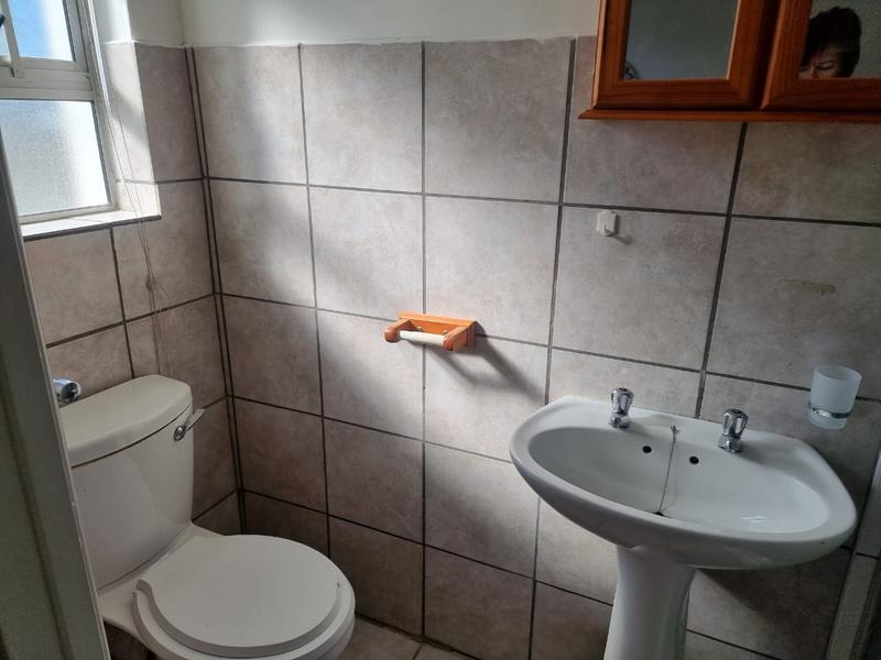 To Let 2 Bedroom Property for Rent in Hartenbos Central Western Cape